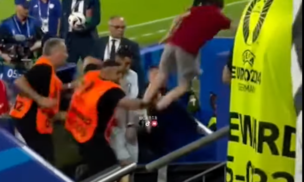 EURO 2024: Cristiano Ronaldo Narrowly Avoids Fan Jumping from the Crowd